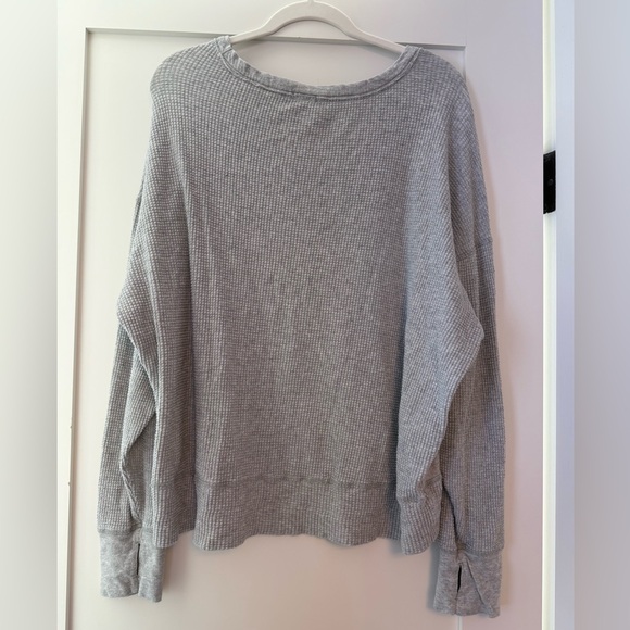 Medium Aerie Gray Long Sleeve - Picture 3 of 3